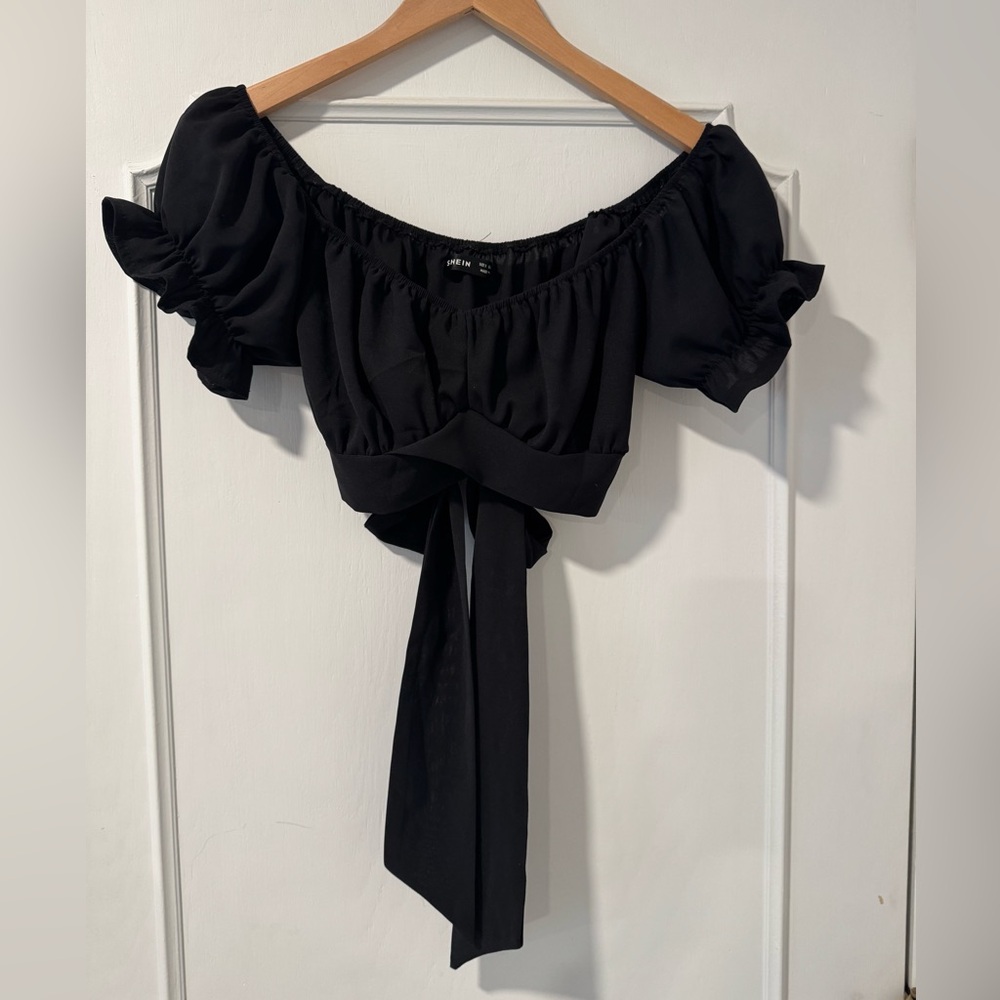 Shein Black Crop Top - Wraps Around Waist & Ties in Bow at Back - Size Small